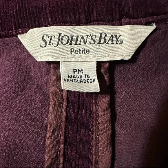 St. John's Bay women's PM Maroon Corduroy Jacket - Picture 5 of 6